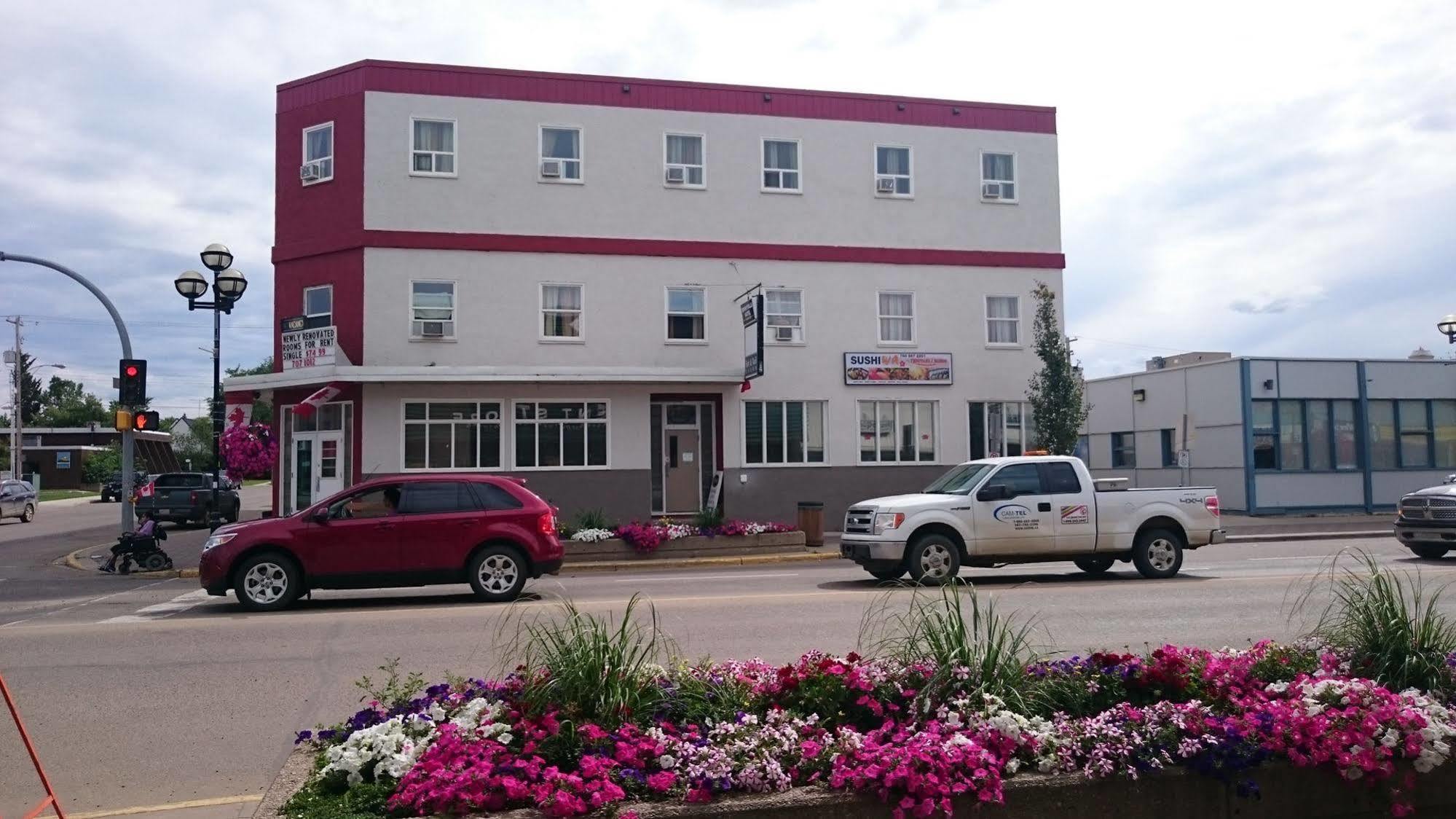 Bonnyville Hotel Exterior foto